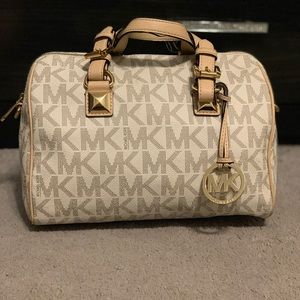 Michael Kors Grayson Small Satchel